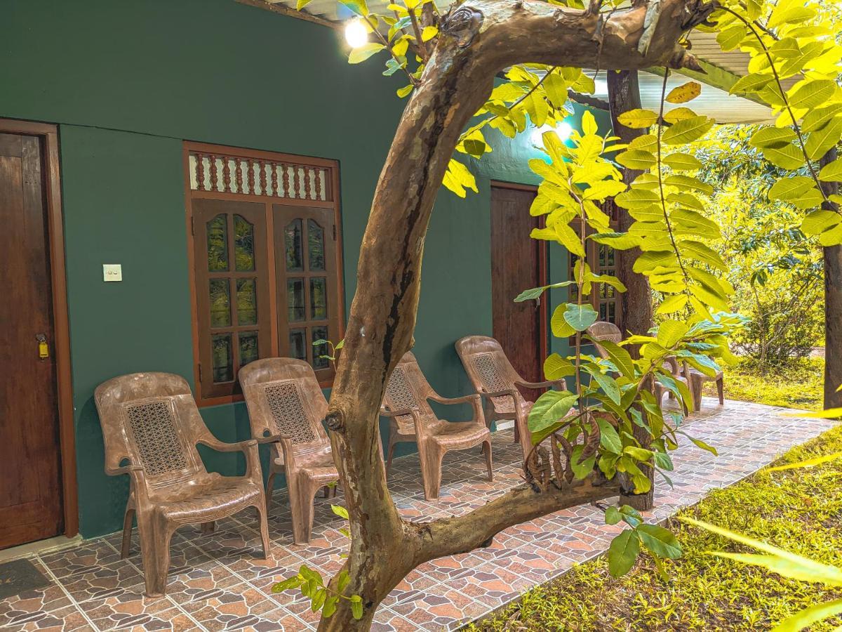 Sigiri Choona Lodge *